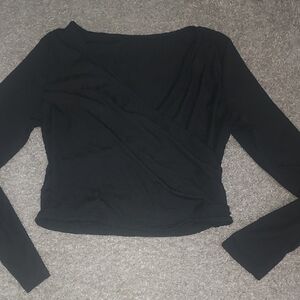 4/$18 Black Long Sleeve Wrap Top